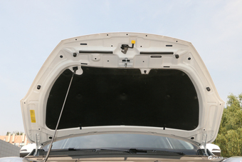 2018款瑞虎8 1.5T自动尊贵型 5座