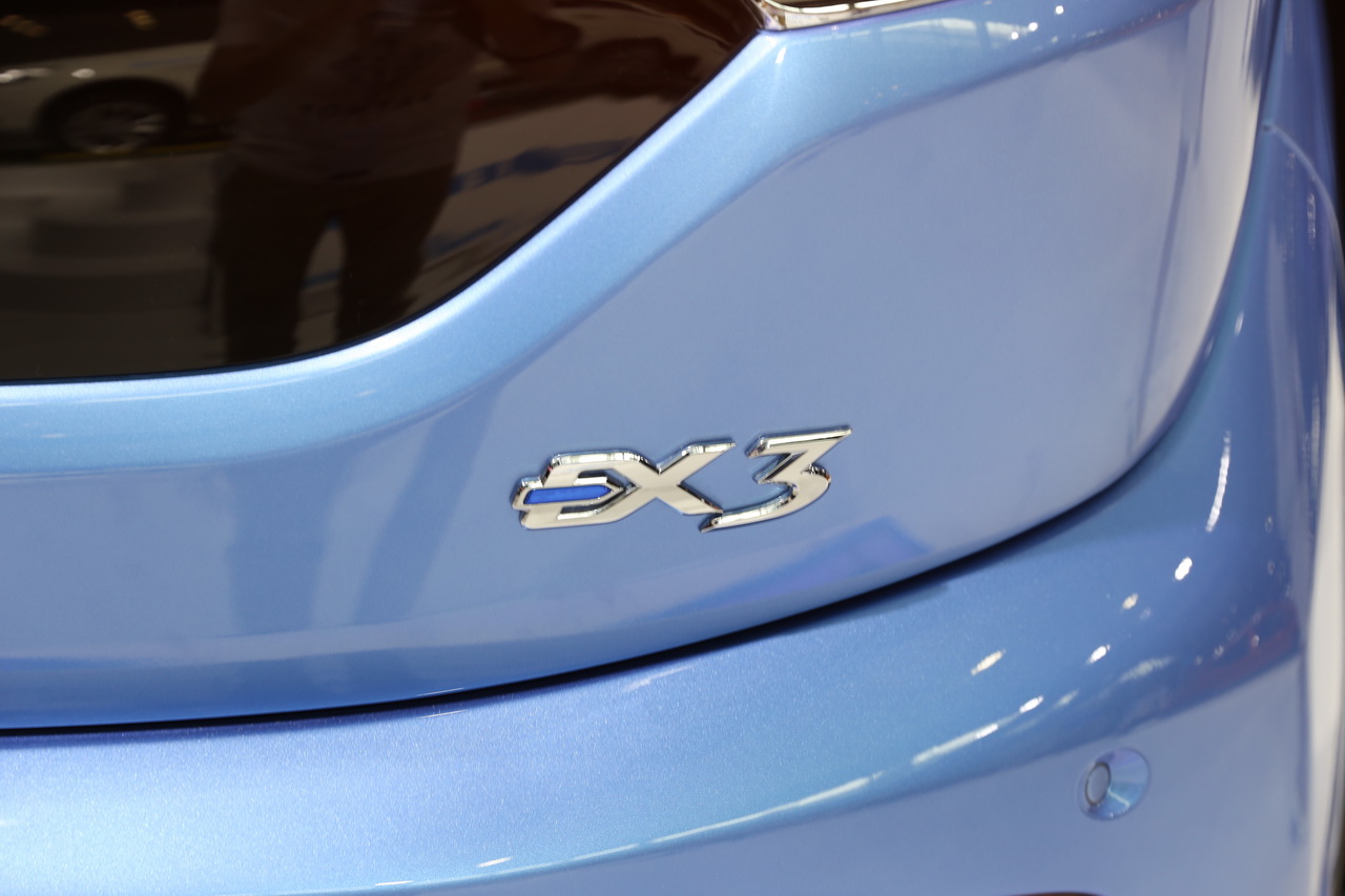 2018广州车展实拍：北汽新能源EX3