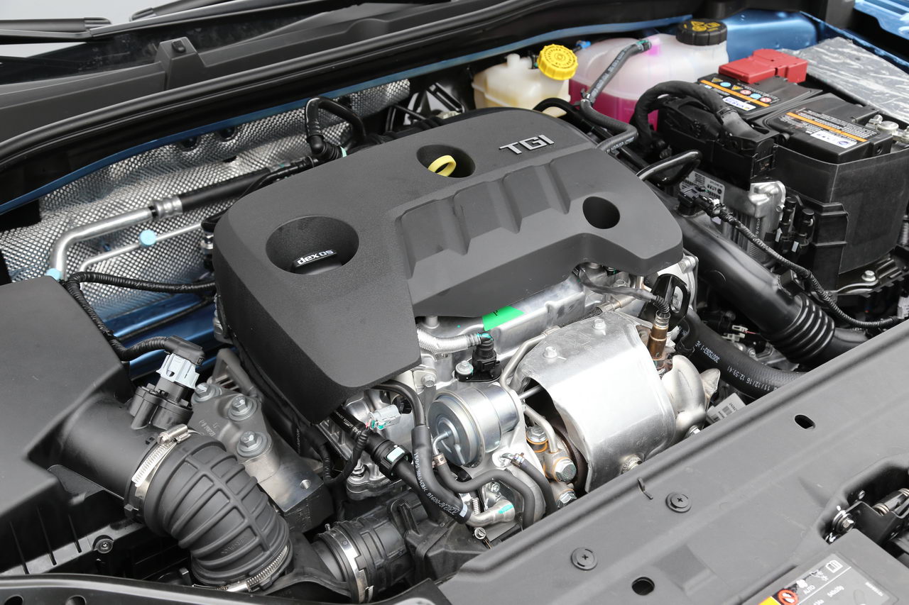 2017款荣威i6 1.0T互联网吞享版16T