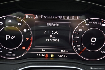 2018款奥迪Q5L 2.0T自动45 TFSI尊享风雅型