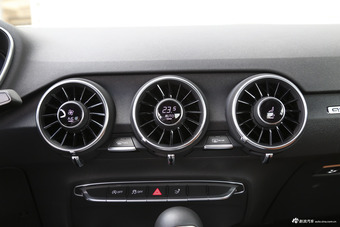 2017款奥迪TT Coupe 2.0T自动45TFSI quattro