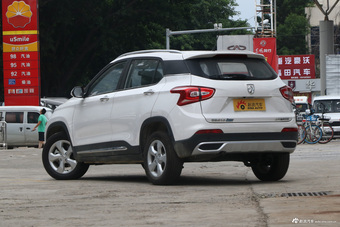 2017款宝骏510 1.5L自动时尚型