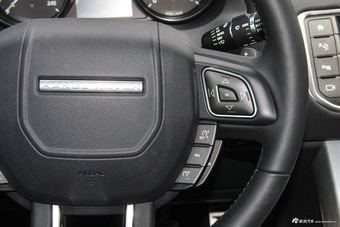 2016款揽胜极光2.0T自动SE智耀版 玉龙雪山白