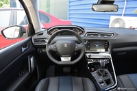 2018款标致308  350THP 自动尊贵版