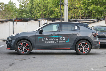 2018款领克02 1.5T自动两驱耀Pro版