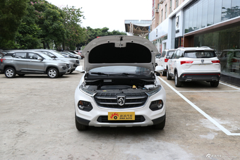 2017款宝骏510 1.5L自动时尚型图片