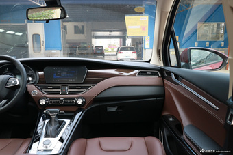 2018款君马S70 1.5T手动舒适型