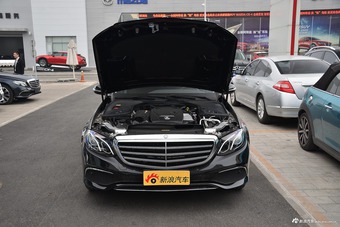 2016款奔驰E级2.0T自动E200L