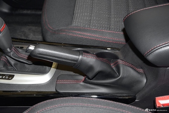 2018款凯翼X3 1.6L自动智享版