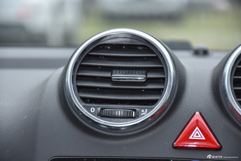 2016款哈弗H6升级版1.5T自动两驱精英型