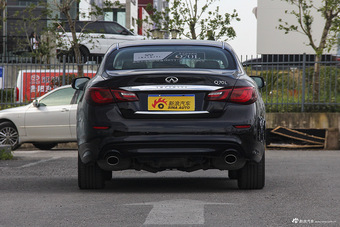 2015款英菲尼迪Q70L 2.5L悦享版