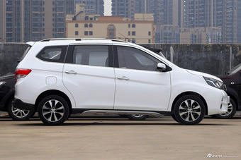 2017款启辰M50V 1.6L自动XV尊享版