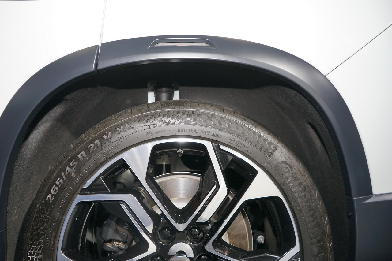 2018广州车展实拍：蔚来ES8新能源