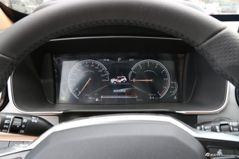 2018款野马T80 2.0T自动豪华型