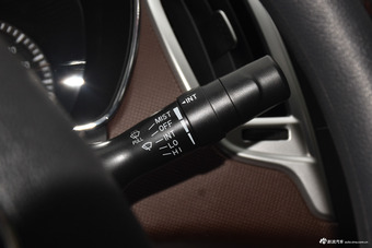 2017款幻速H3 1.5L手动舒适天窗版