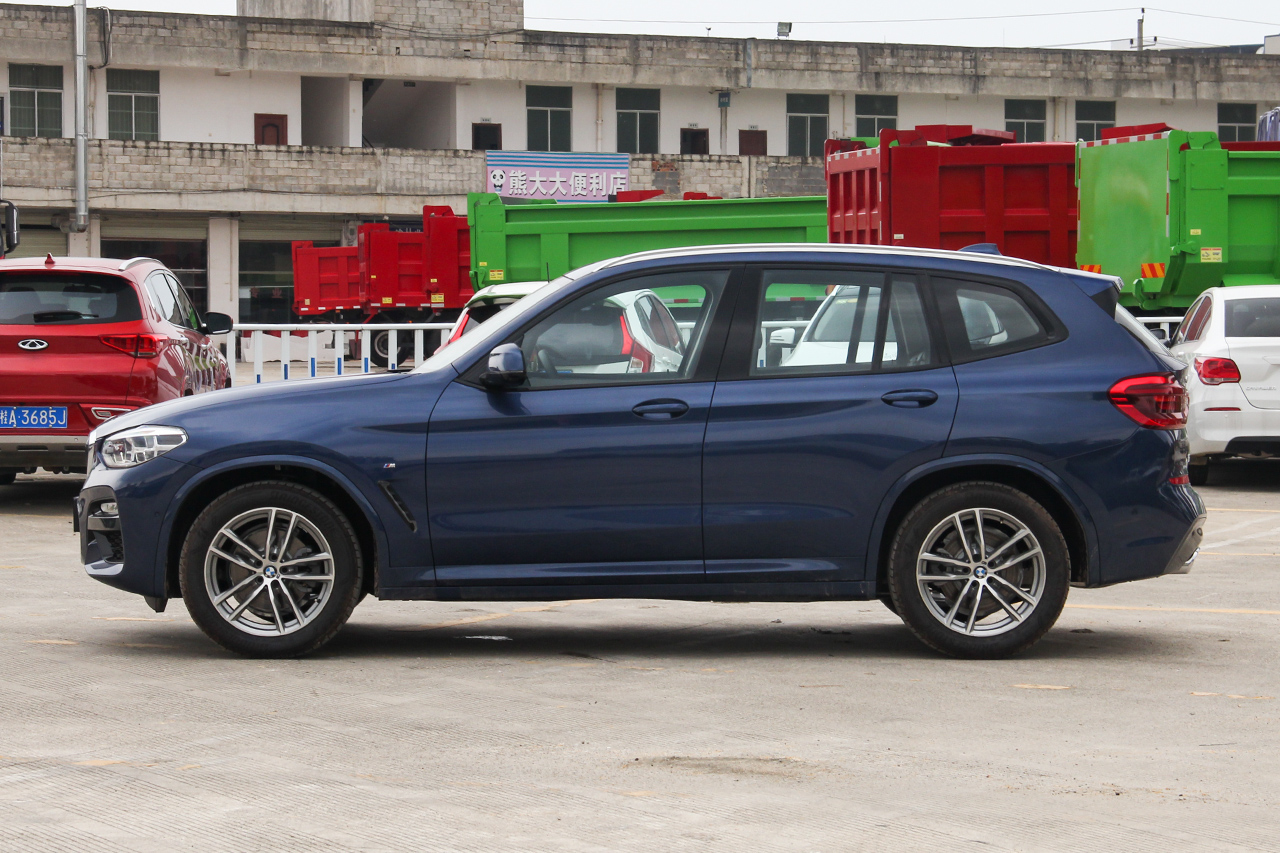 2018款宝马X3 xDrive25i M运动套装