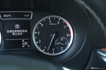 2017款英菲尼迪QX30 2.0T自动四驱极限版