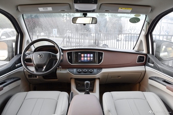 2018款菱智M5 1.6L手动7座豪华型图片