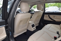 2018款宝马3系2.0T自动320Li 领先型豪华套装