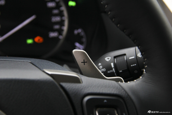 2017款雷克萨斯NX300 2.0T自动全驱锋尚版