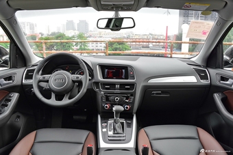 2017款奥迪Q5 Plus 2.0T自动40TFSI技术型图片