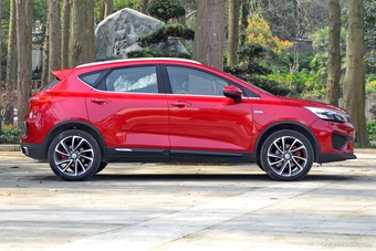 2018款帝豪GS 1.4T自动臻尚智联型领潮版