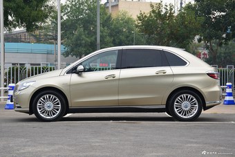 2016款腾势尊贵版