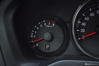 2015款XR-V 1.5L自动 LXiCVT经典版