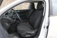 2018款标致308 1.6L手动时尚版