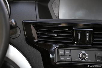 2015款雄师F22 1.9T手动两驱柴油标准型