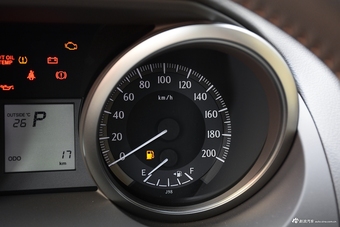 2017款普拉多2700 TX-L黎巴嫩版