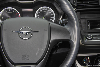 2016款海马M3 1.5L手动舒适型天窗版