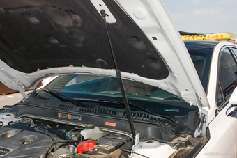 2018款林肯MKZ 2.0T自动尊耀版