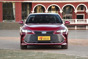 2019款亚洲龙双擎2.5L自动Limited旗舰版国V