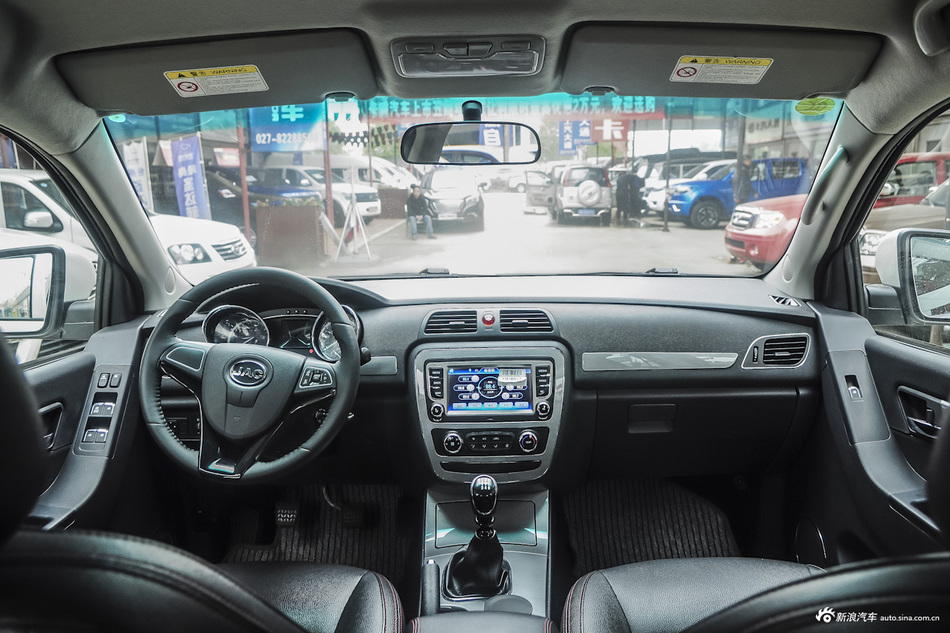 2016款 帅铃T6 2.0T柴油创客版豪华型D19TCID6