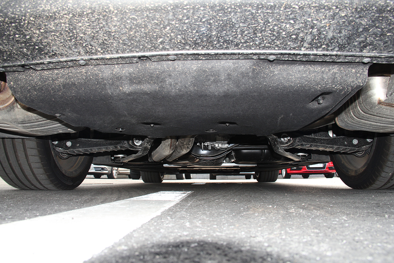 2018款奥迪A8L 3.0T自动55 TFSI quattro豪华型