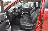 2017款风神AX4 1.6L自动潮尚型