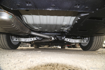 2016款君越1.8L自动30H豪华型 