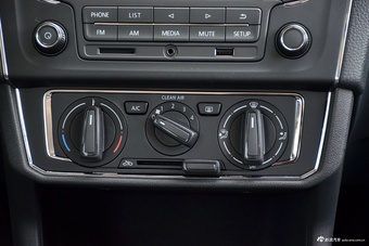 2016款大众桑塔纳 1.6L 手动舒适型