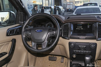 2016款撼路者2.0T自动四驱旗舰版汽油