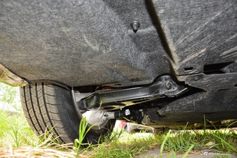 2017款大捷龙3.6L自动尊享版