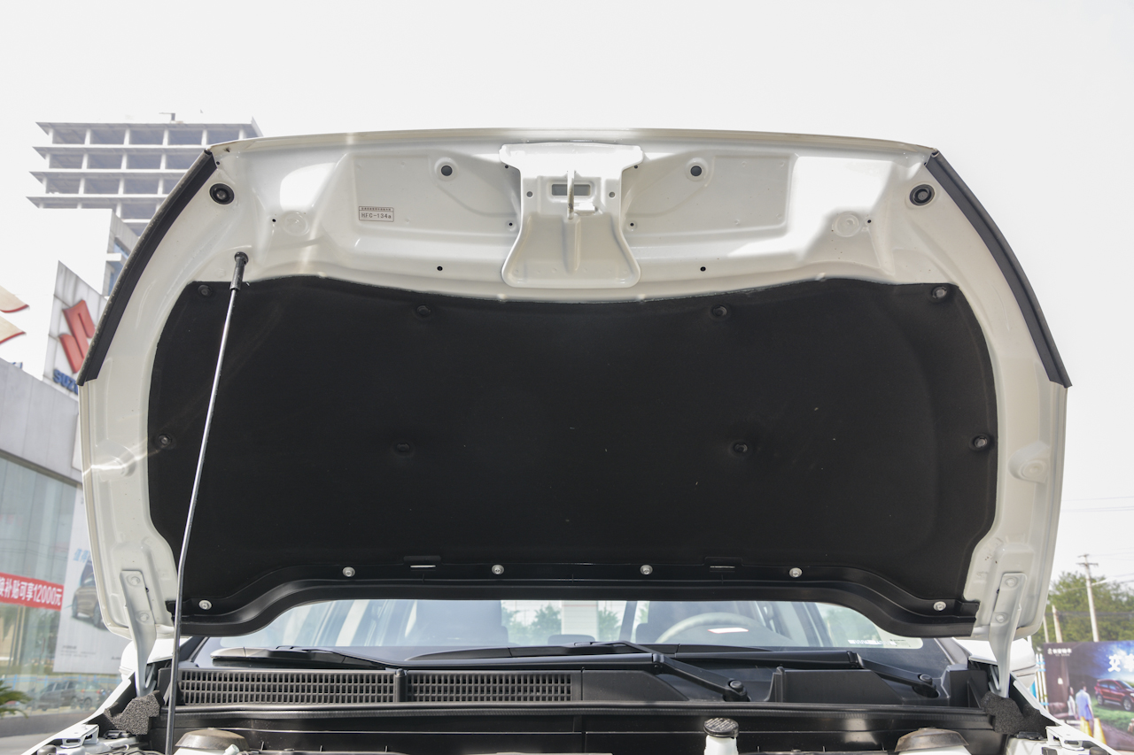 2017款骁途1.6L自动两驱都市时尚型