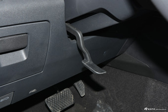 2017上汽大通D90 2.0T自动两驱水星