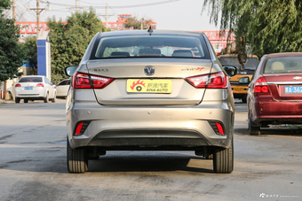 2018款逸动DT 1.6L手动尊享型 