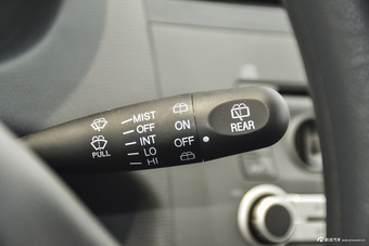 2014款雨燕1.5L自动时尚型