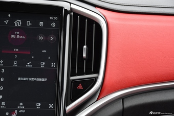 2017款中华V3 1.5T自动旗舰型