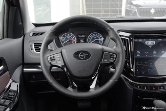 2017款海马S7 1.8T自动领先版