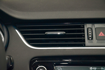 2018款明锐旅行版1.2T TSI230 DSG豪华版