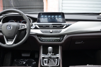 2018款睿骋CC1.5T自动尊雅型