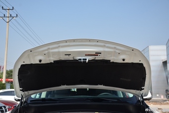 2017款英菲尼迪QX60 2.5T Hybrid两驱卓越版